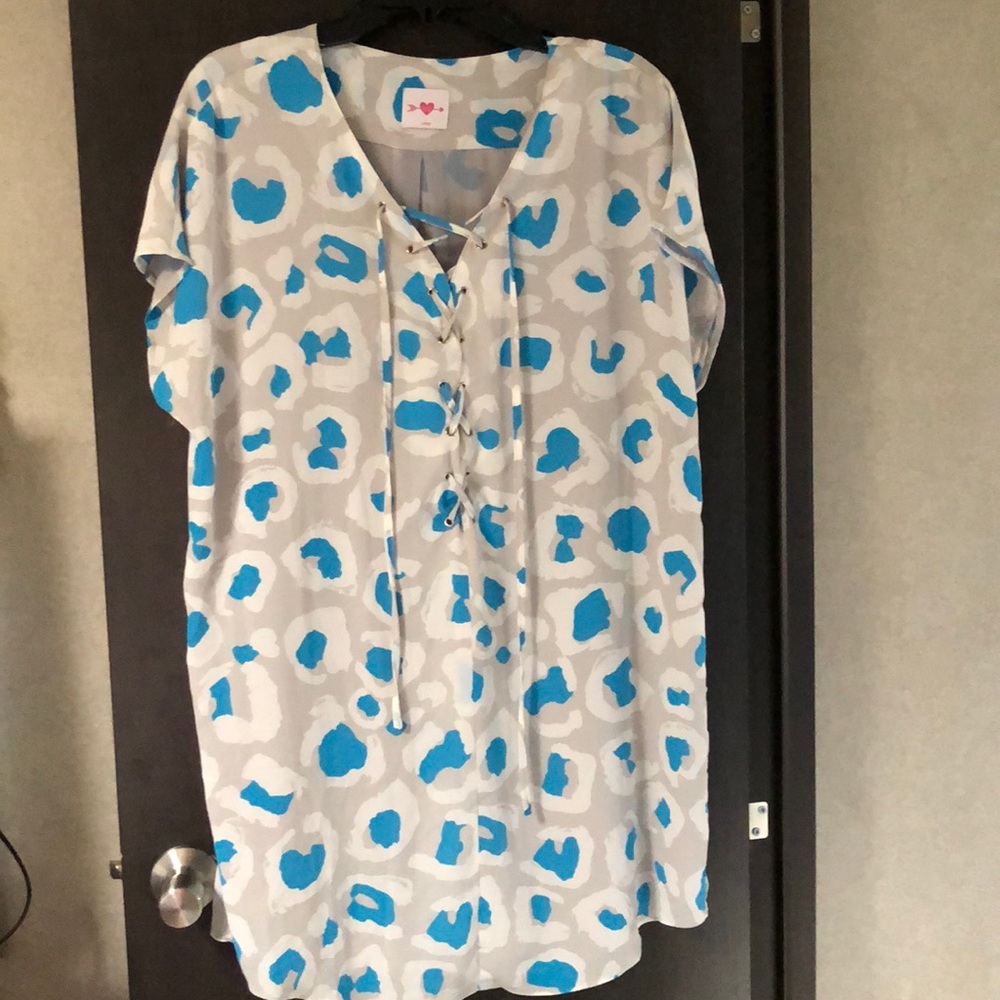 Buddy love tunic